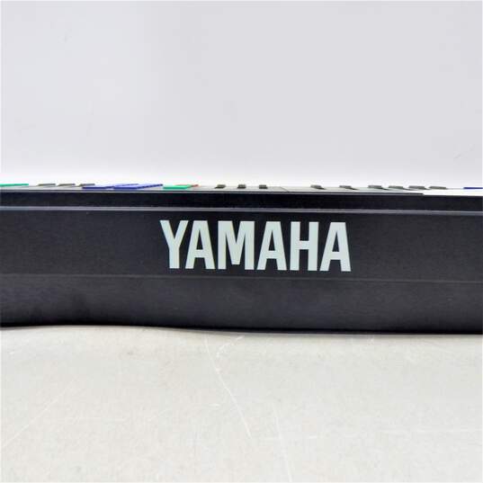 VNTG Yamaha Model PSR-32 Portable Electronic Keyboard image number 3