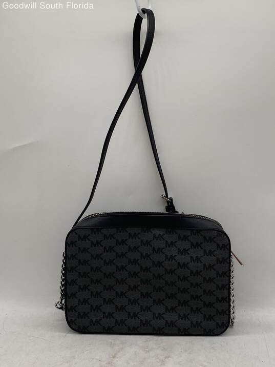 Michael Kors Womens Gray Monogram Adjustable Strap Zipper Crossbody Bag image number 2