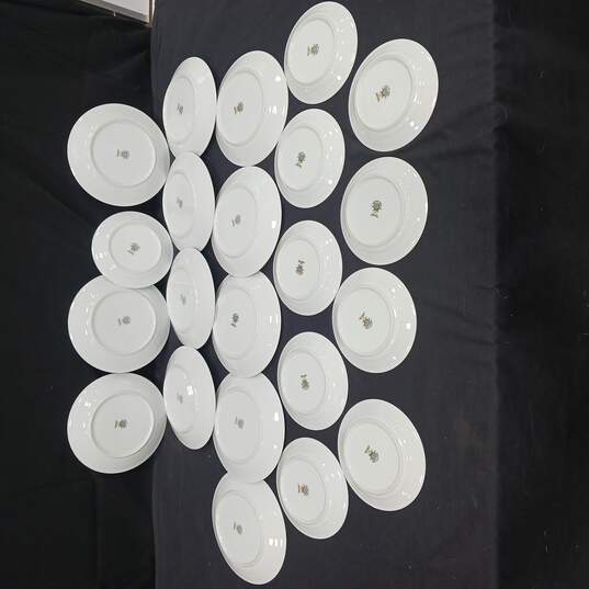 Bundle of 22 Noritake China Plates Made In Japan image number 3
