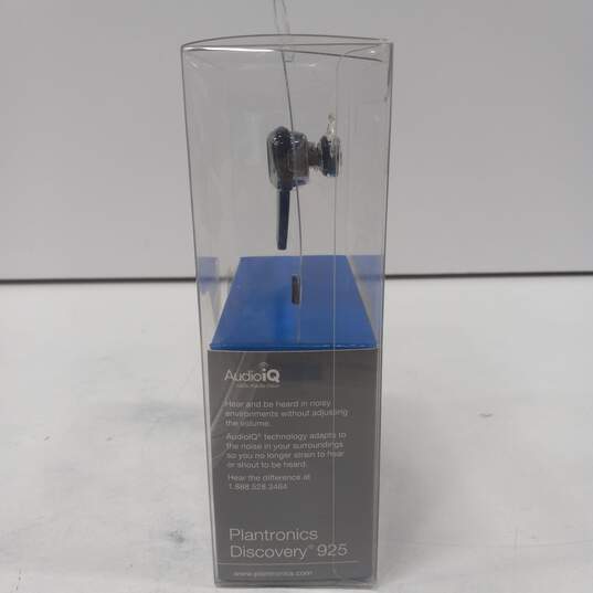 Plantronics Discovery 925 Bluetooth Earpiece image number 4