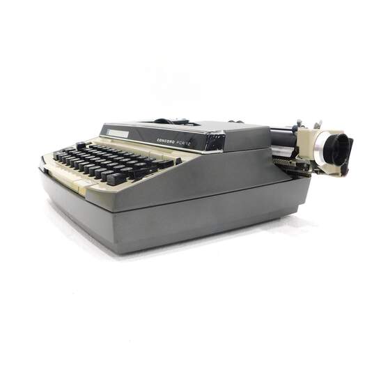 1967 Penncrest Concord PCR 12 Electric Typewriter image number 4