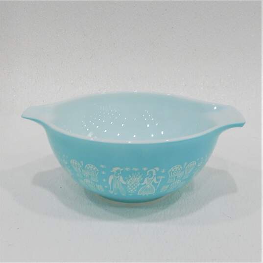 Vintage Pyrex Amish Butterprint Turquoise Blue Cinderella Mixing Bowls Set of 3 image number 5