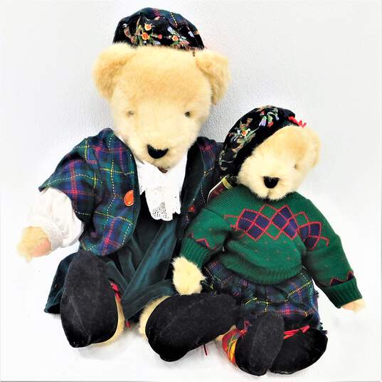 Vintage Fluffy & Alice Vanderbear A Highland Fling Teddy Bear Stuffed Animals image number 1