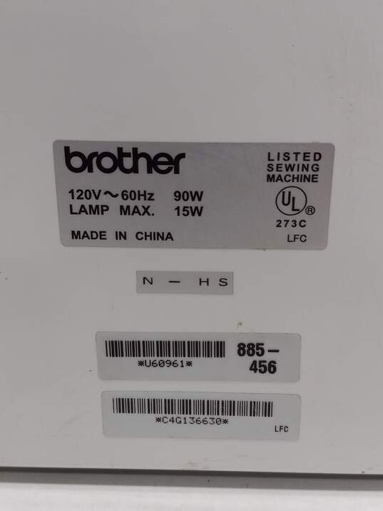 Brother XL5600 Electric Sewing Machine image number 5