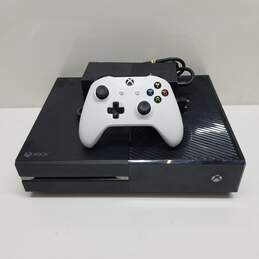 Microsoft Xbox One 1TB Console Bundle with Games & Controller #5 alternative image