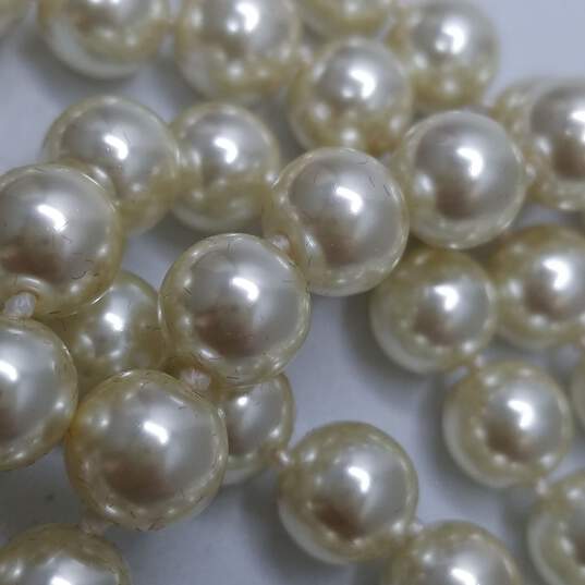 Camrose & Kross Silver Tone Faux Pearl Jacqueline Kennedy Triple Strand Necklace W/Box 106.0g DAMAGED image number 2