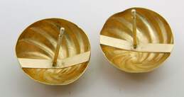 14K Gold Ridged Swirl Dome Post Earrings 1.3g alternative image