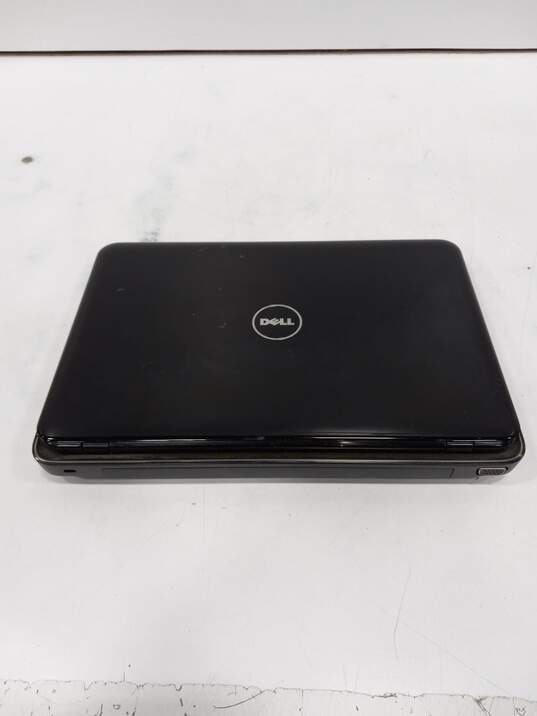 Dell IC Class: B ICES-003 Laptop w/Cable image number 2