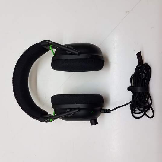 Razer BlackSharkV2 Wired Gaming Headphones 7.1 Surround Sound RZ04-0323 Untested image number 1