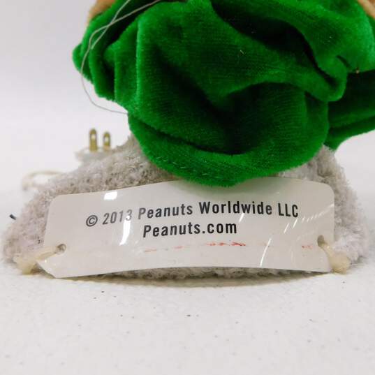 2013 Peanuts Worldwide Working Lighted Snoopy Nativity Christmas Decoration image number 6