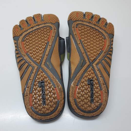 Sazzi Unisex Grey Decimal Motion Outdoor Digit Sport Sandals Flip Flops Sz M7/W8 image number 5
