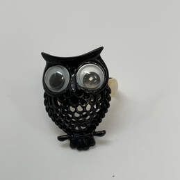 Designer Betsey Johnson Stylish Gold-Tone Google Black Owl Eyes Ring alternative image