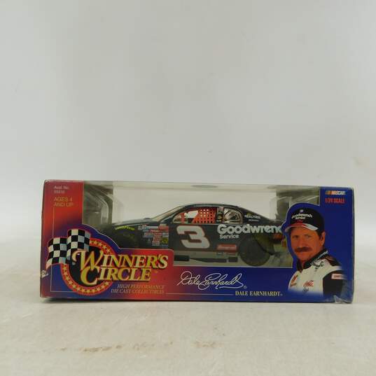 Winners Circle Dale Earnhardt #3 Goodwrench 1:24 NASCAR Diecast Car NIB, 1999 image number 2