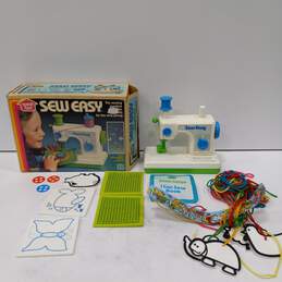Hasbro Sew Easy Toy Sewing Machine Untested