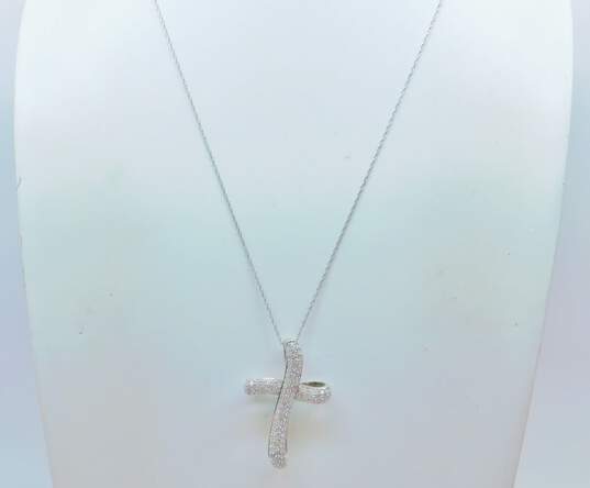 925 1.09 CTTW Diamond Cross Pendant Necklace 6.1g image number 2