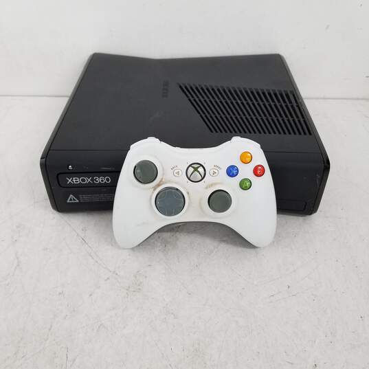 Microsoft Xbox 360 4GB Console 