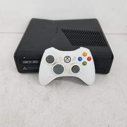Microsoft Xbox 360 Slim 4GB Console Bundle Controller & Games #9 alternative image