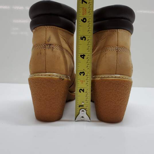 WOMEN'S TIMBERLAND 'AMSTON' 8251A WHEAT WEDGE BOOTS SIZE 7.5 image number 4
