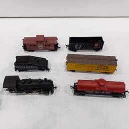 Lot of X-Mas Train Set Pieces alternative image