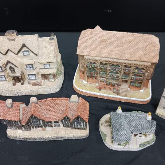 Malcolm Cooper English Village Mini Decorative Houses 10pc Lot image number 3