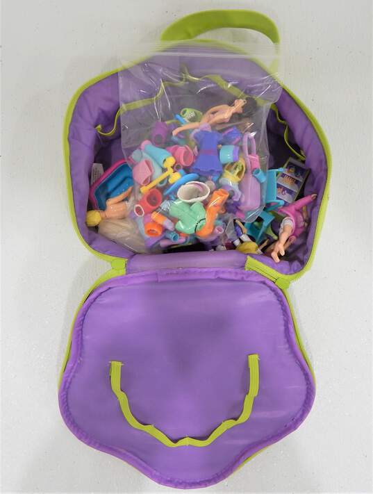 POLLY POCKET lot case dolls . accessories  & clothes image number 2