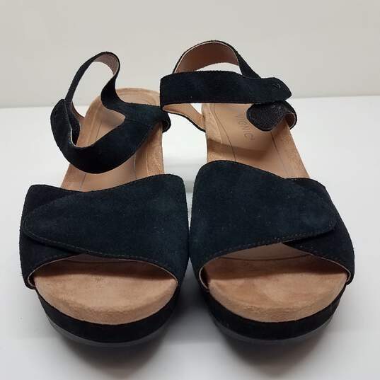VIONIC Women's Hoola Astrid II Joy-Per's Wedge Heel Sandals Black Suede Size 11 image number 2