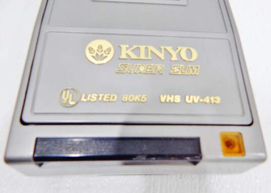 VNTG Kinyo Brand UV-413 Model Super Slim VHS/Video Cassette Rewinder w/ Original Box and Power Cable image number 4