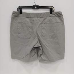 Womens Gray Flat Front Slash Pocket Stretchable Zip Chino Shorts Size XL alternative image