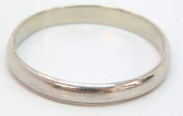 Elegant 14k White Gold Band Ring 3.3g alternative image