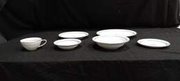Set of 6 Vintage Bluebell Floral Bowls, Plates, Tea Cup & Saucer alternative image