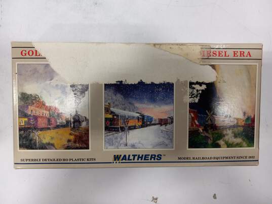 Bundle Of 5 Walthers Train Cars & Accessories IOBs image number 6