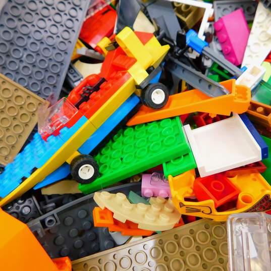 6.0lbs MIXED LEGO Bulk Box image number 1