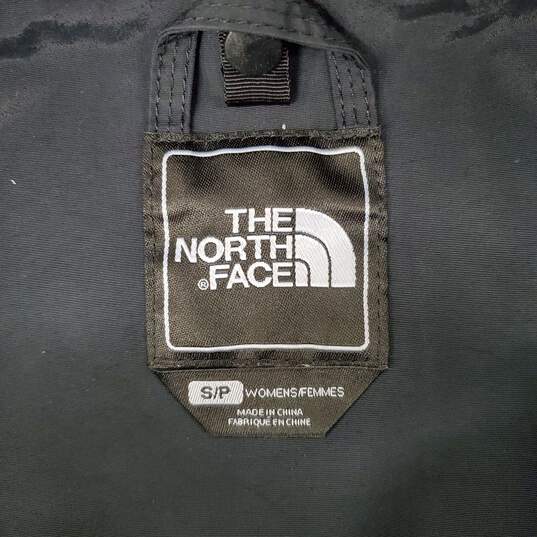 The North Face WM's Full Zip 3 in 1 Hyvent Black & White Windbreaker Size S/P image number 3