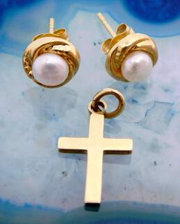 14K Yellow Gold Cross Pendant & Pearl Post Earrings 0.9g