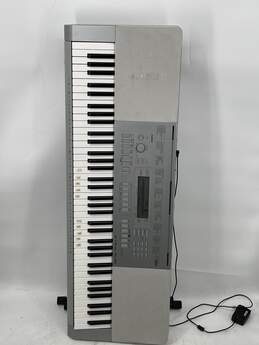 Casio WK-225 Silver Portable Beginner Electronic Keyboard E-0543580-E