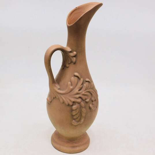 Vintage MCM Royal Haeger Pottery Sandy Beige 18in. Pitcher Vase w/ Handle image number 2