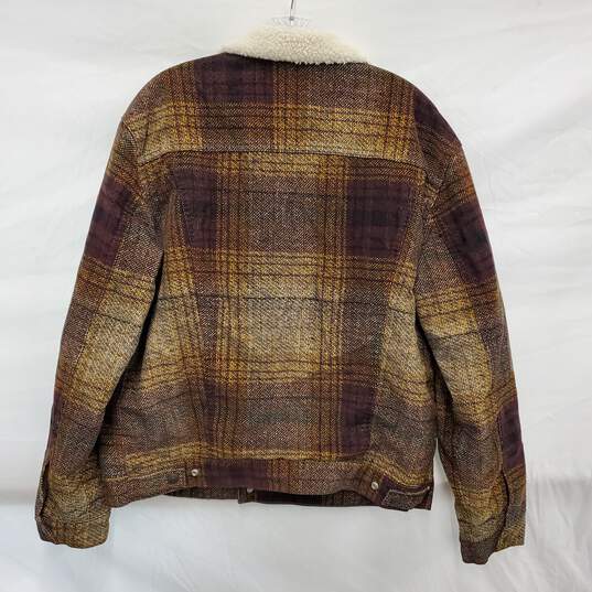 Levi's Strauss MN's Sherpa Trucker Yellow Plaid Fleece Jacket Size L image number 2