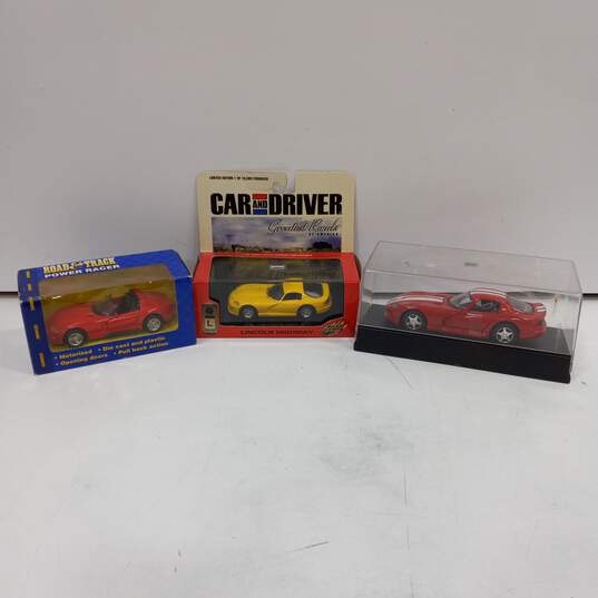 Set Of 3 Dodge Viper Die Cast Toy models. image number 1
