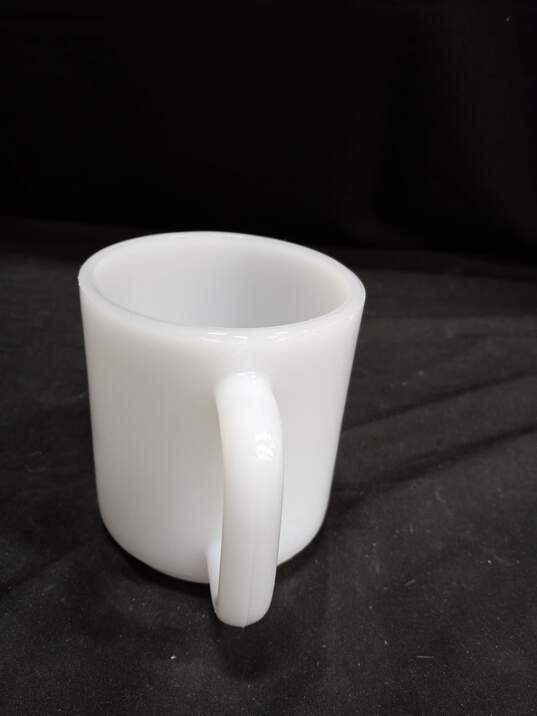 Glasbake Bundle of 7 Milk Glass Mugs image number 3