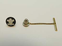VNTG Wedgwood by Stratton Jasperware Prince of Wales Feathers Tie Tack Pin IOB alternative image