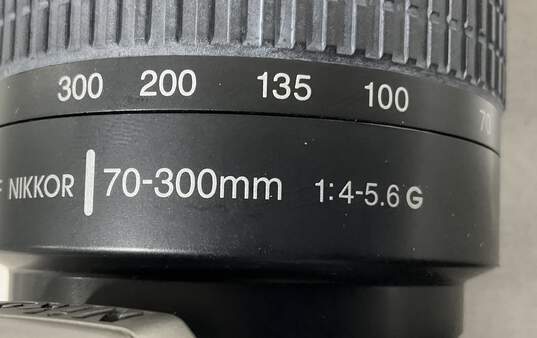Nikon N65 Film Camera image number 4