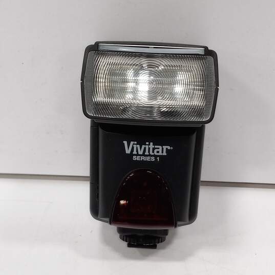 Vivitar Series 1 Power Zoom AF DSLR  Flash image number 4