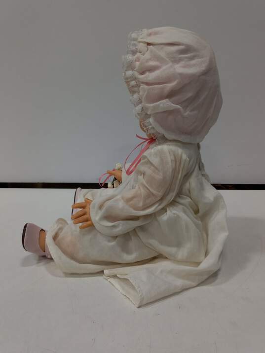 Vintage Baby Doll With White Dress & Bonnet image number 3