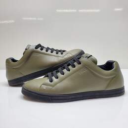AUTHENTICATED MEN'S FENDI 'BAD BUGS' OLIVE SNEAKERS SIZE 7E