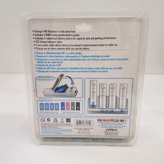 Nyko Charge Station Quad for Nintendo Wii (Sealed) image number 2