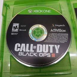 Xbox One X Battlefield V Gold Rush Special Edition 1TB Bundle alternative image