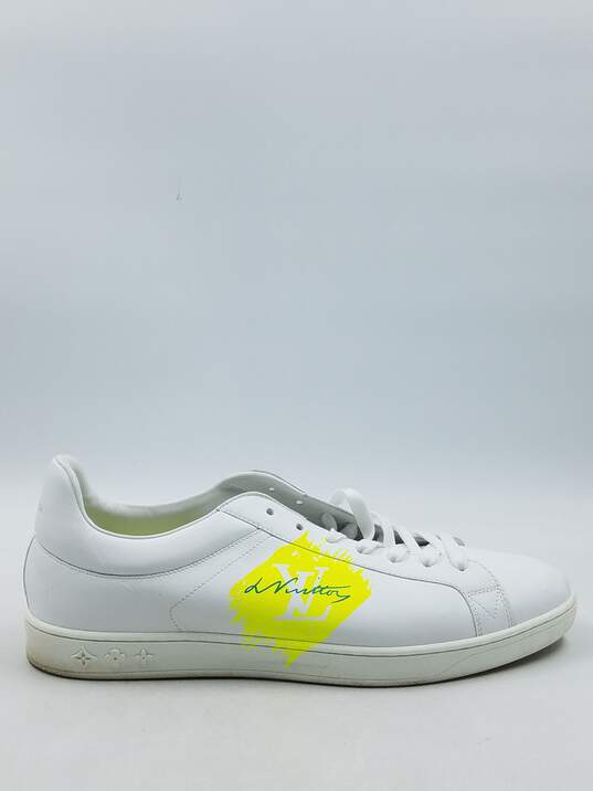 Authentic Louis Vuitton Low White Sneakers M 9.5 image number 1