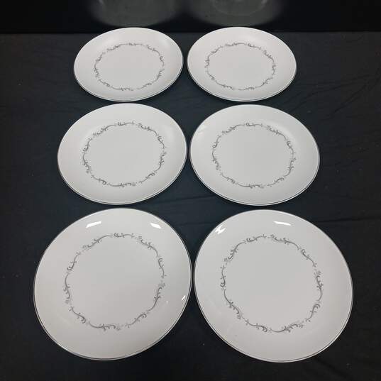 6pc. Set of Royal Doulton English Fine Bone China Coronet Salad Plates image number 1