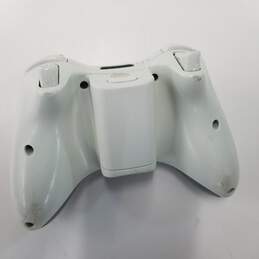 Xbox 360 Wireless Controller alternative image