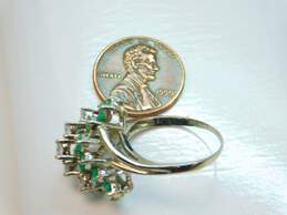 Exquisite Vintage 14K White Gold 1.09 CTTW Round Diamond & Emerald Ring 5.4g alternative image